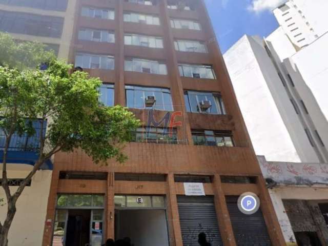 Excelente sala comercial na Liberdade, com 45 m² a.u., banheiro e ótima localização  nas proximidades do Metrô Liberdade (REF 18.229)