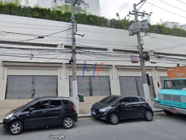 Excelente Loja no Belenzinho, 575 m² a.c, 3.997 m² terreno , 3 frentes sendo 66 m, outra 33m , e  ultima 24 m , zoneamento: ZC  -  (REF 18.436)