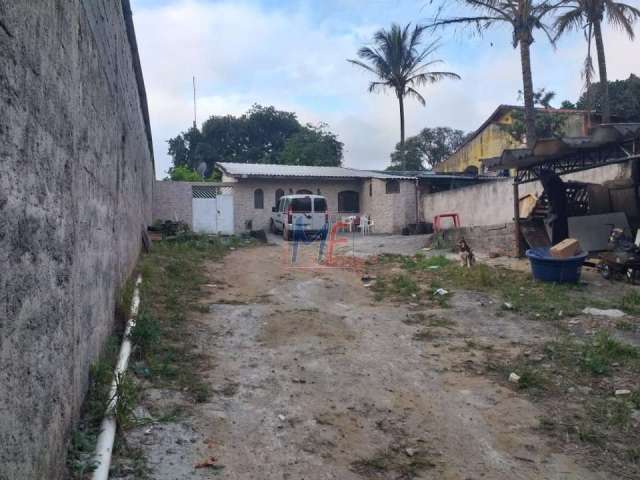 Excelente terreno em Itaquera, com 500 m² de área, testada de 10 m, fundos de 50 m, Zoneamento ZC. Prox. Av. Jacu-Pêssego (REF 18.893)