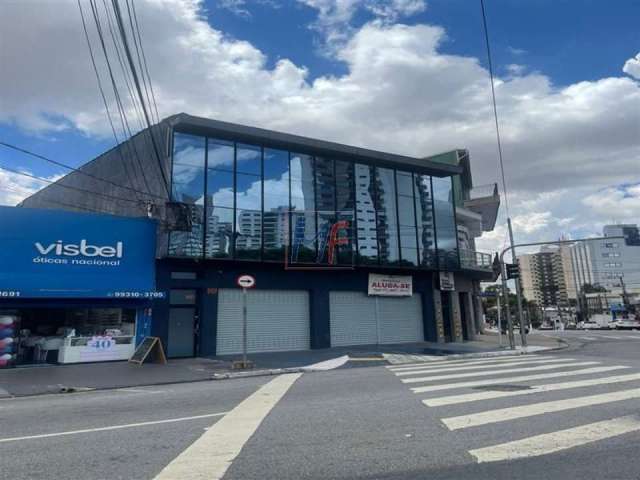 Excelente imóvel comercial no Tatuapé, com 333 m² a.c., 180 m² a.t., testada de 10 m, Zoneamento ZC. Prox. Rua Emília Marengo (REF 19.071)