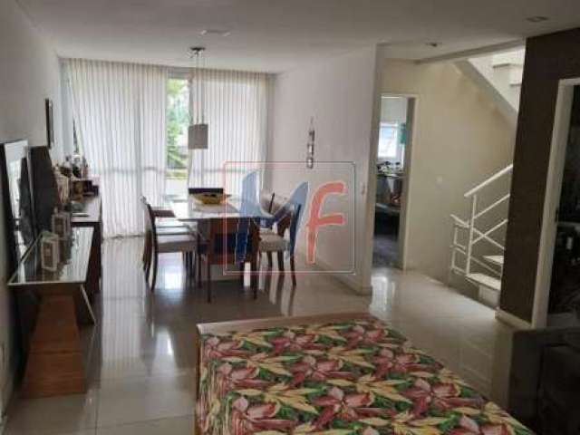 REF: 15.073 Casa de alto padrão no Tremembé ,4 quartos (3 suítes), cozinha, quintal, sacada, lavanderia, dependência de empregada, 4 vagas.