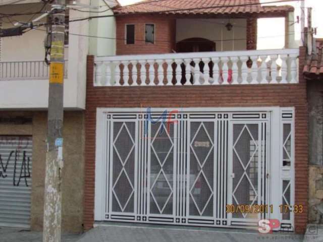 Excelente Sobrado no bairro Vila Formosa com 3 dorms sendo 1 suíte, banheiros, 2 vagas com portão eletrônico, analisa permutas. REF: 5.837