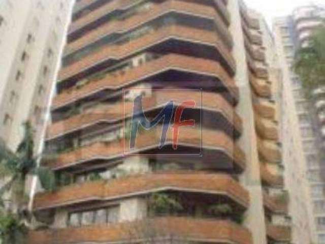 REF: 10.704 - Lindo apto no Pacaembu com 370 m², sendo 4 suítes, varanda, salas, bar, lavabo, escritório, cozinha, área de serviço, 4 vagas.