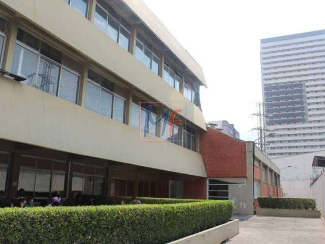 Excelente Cj. Comercial Monousuário pronto para Call Center e outros 3.009 m² terreno e 2.737 m²  A.C (REF 10.750)