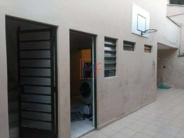 REF 10.912 Sobrado no bairro Jardim da Glória, com 3 dorms ( 1 suíte), 4 vagas, 198 m² A.C. , 290 m² Terreno, aceita permuta e financiamento