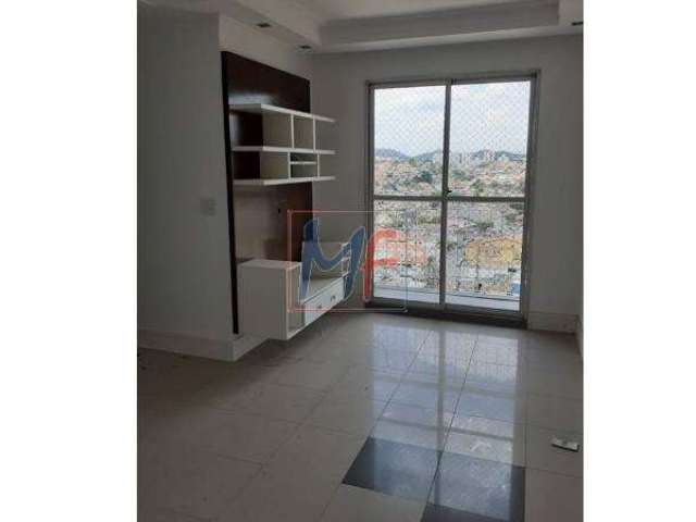 REF: 12.905 - Excelente apartamento no bairro Parque Maria Domitila, com 3 dorms (1 suíte), cozinha com armários, 1 vaga, 65 m² de área útil.