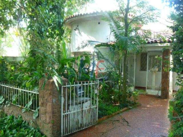 REF  12.971- Excelente Casa localizada no bairro Butantã, 450 m² a.c, , 300 m²  a.t, Frente: 12 m, Fundo: 37 m. 3 dorms, 4 vagas.