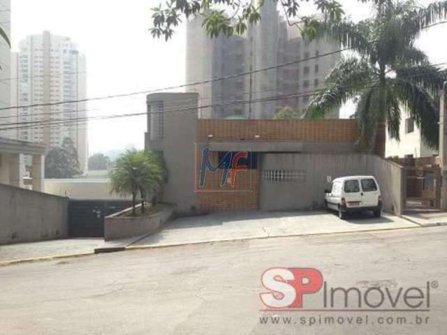 REF: 13.380 - Prédio comercial, na Vila Andrade, de 963 m² 3 pavimentos, 1 recepção, 6 salas, 5 banheiros, galpão 5m de pé direito e 20 vagas.