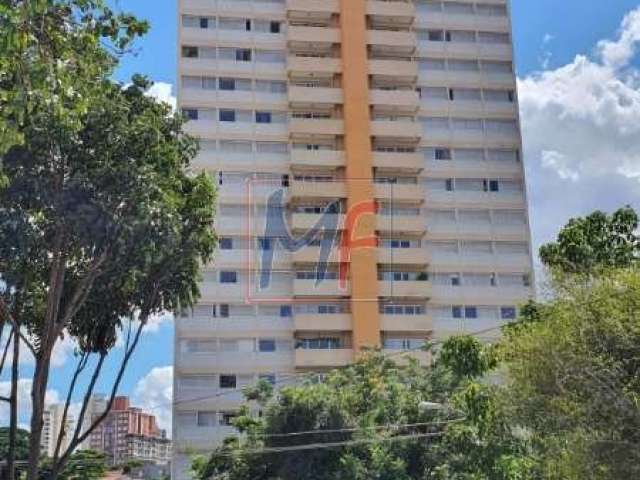 REF: 13.688 - Lindo apartamento no bairro Água Fria, com 3 quartos (1 suíte), sacada, sala, cozinha, área de serviço, 3 vagas, 158 m² útil.