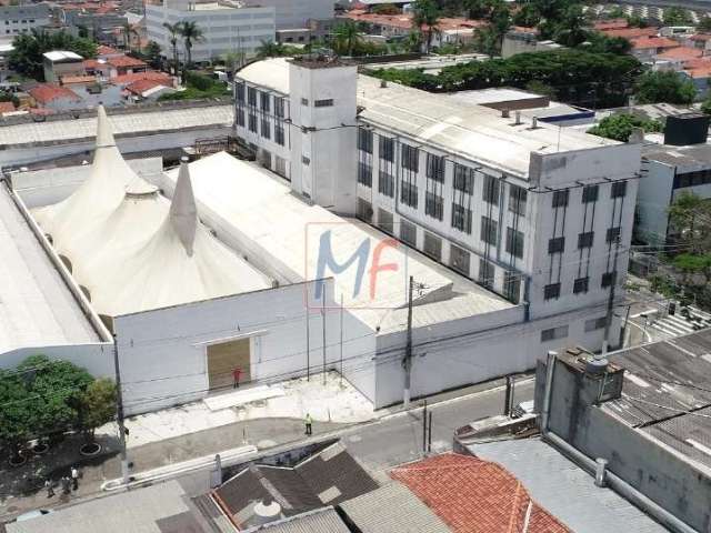 REF: 13.827 Prédio no bairro Chácara Santo Antônio, 6.583,60 m², terreno 3.354 m² sendo 39x86 mts, 3 lajes de 1.082 m² cada + amplo térreo.