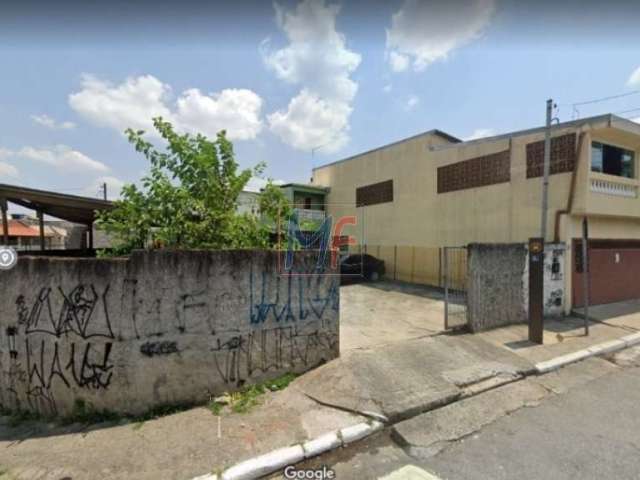 REF: 12.590 Ótimo Terreno com 3 frentes, 3 casas construídas, no bairro Sítio do Mandaqui, com 540 m², total de 6 dormitórios, 14 vagas. ZM !