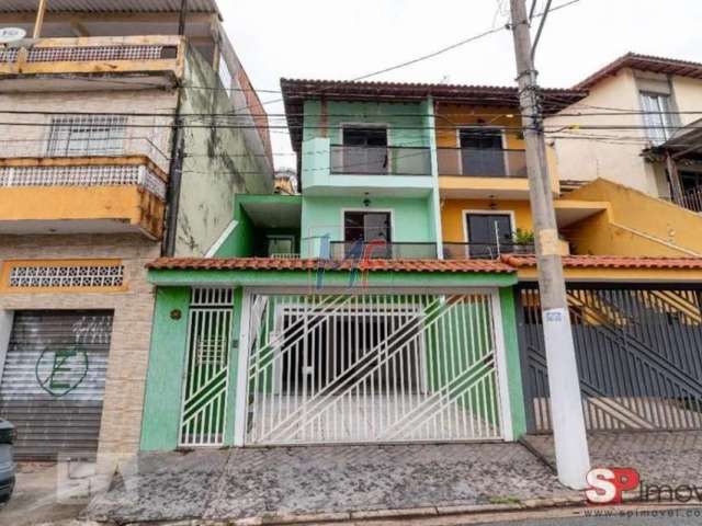 REF: 14.998 Lindo Sobrado no bairro Imirim,  268 m² a.u.  3 quartos (1 suíte),  com varanda, lavabo, cozinha, sala, varanda, quintal, 4 vagas.