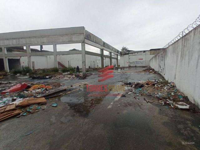 Terreno para alugar, 5900 m² por R$ 150.000,02/mês - Centro - Santos/SP