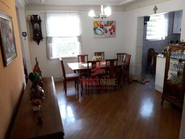 Sobrado com 4 dormitórios à venda, 240 m² por R$ 1.100.000,00 - Campo Grande - Santos/SP