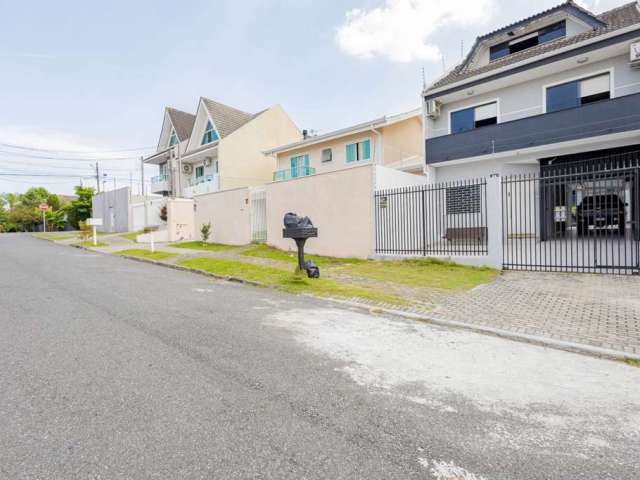 Sobrado com 4 quartos  à venda, 233.78 m2 por R$1300000.00  - Atuba - Curitiba/PR