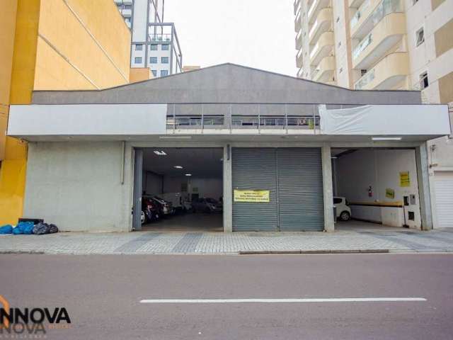 Barracão/Galpão à venda, 415.00 m2 por R$3500000.00  - Centro - Curitiba/PR