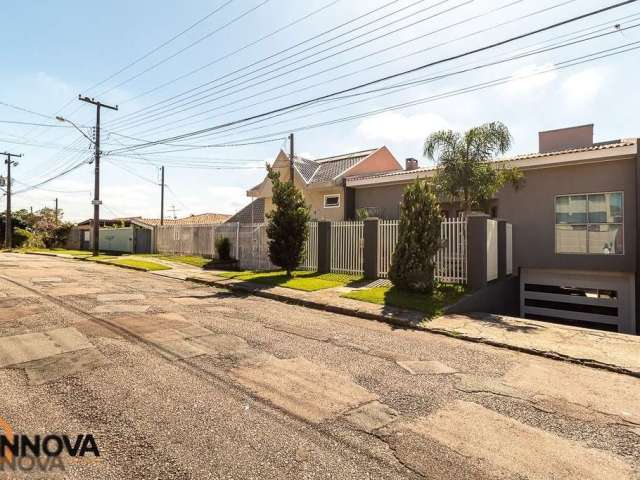 Casa com 4 quartos  à venda, 360.00 m2 por R$1400000.00  - Xaxim - Curitiba/PR