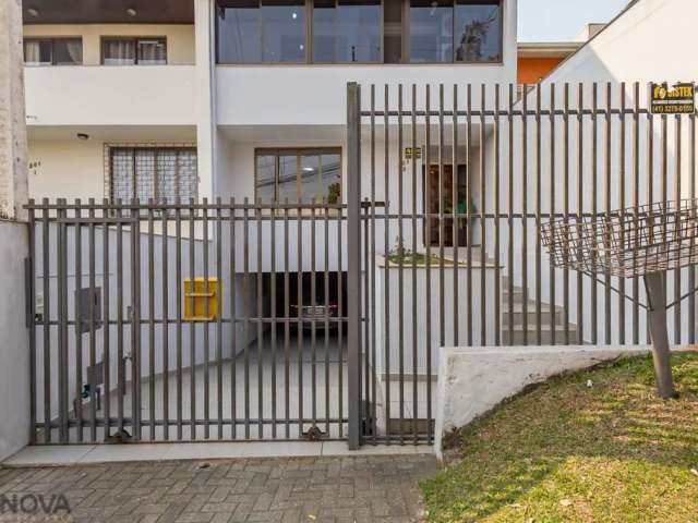 Sobrado com 3 quartos  à venda, 203.93 m2 por R$799000.00  - Uberaba - Curitiba/PR