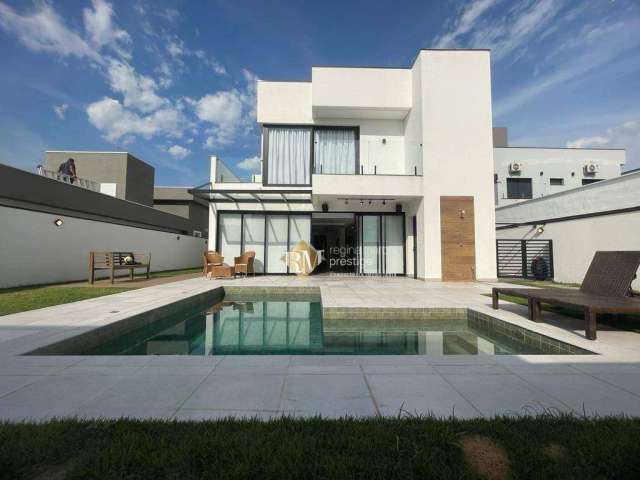 Linda casa com ótima localização, disponível para venda no Condomínio Portal dos Bandeirantes em Salto/SP!!