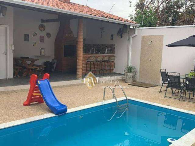 Linda casa com piscina no Bairro São Luiz em Itu