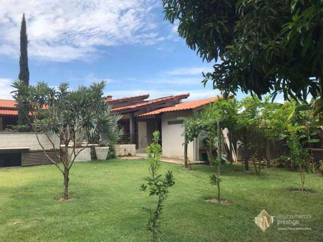 Linda casa estilo chácara à venda no Condomínio Haras São Luiz em Salto/SP!!