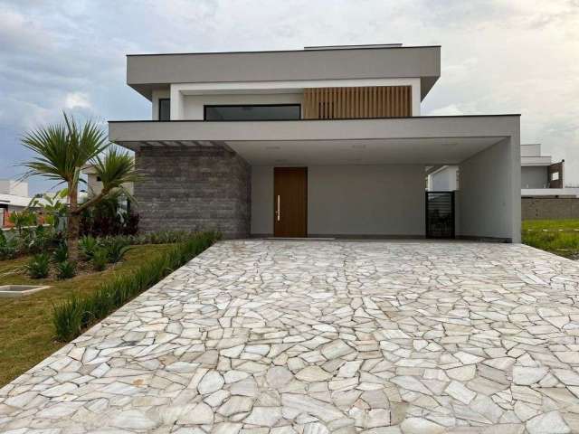 Casa com 4 dormitórios à venda, 260 m² por R$ 2.600.000,00 - Condomínio Villas do Golfe - Itu/SP