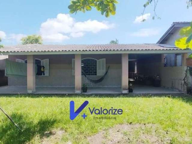 Casa a venda 3 Dormitórios em Praia de Leste