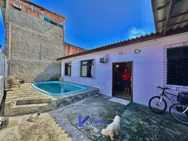 Casa com piscina a 500m do mar em Praia de Leste