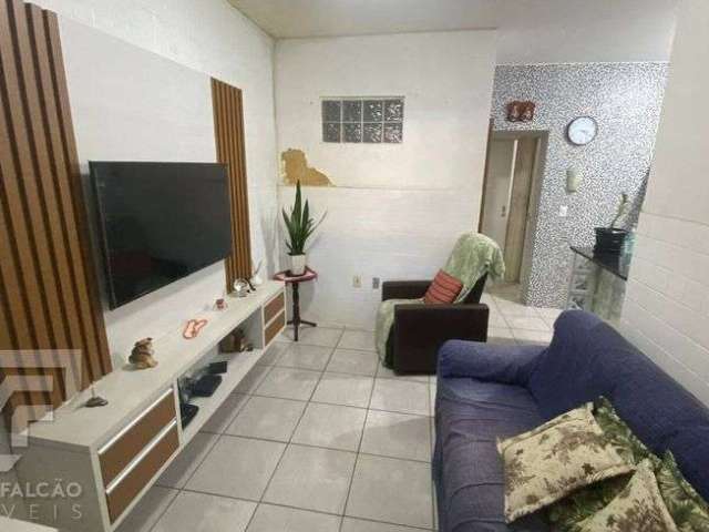 CASA + APARTAMENTOS + PONTO COMERCIAL, tudo isso em um só lugar