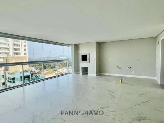 Apartamento de 3 Suítes em Baln. Piçarras