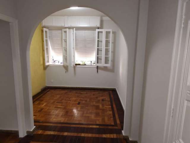 Apartamento no centro do bairro