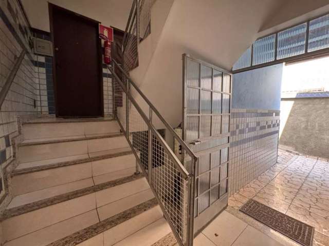 Apartamento de 2 quartos no santa mônica, prédio individual e apartamento térreo - AL002