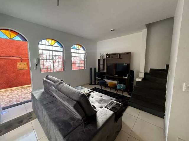 Casa para venda, 3 quarto(s),  Santa Monica, Belo Horizonte - CA3180