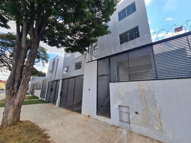 Casa Independente de 2 qtos em ótima localização no B. Céu Azul - CA3188