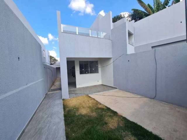 Casa Independente de 3 qtos em ótima localização no B. Céu Azul - CA3185