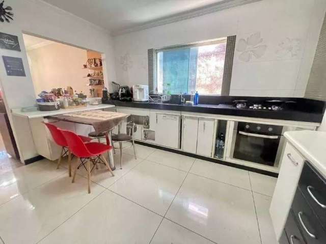 Casa para venda, 4 quarto(s),  Santa Rosa, Belo Horizonte - CA3243