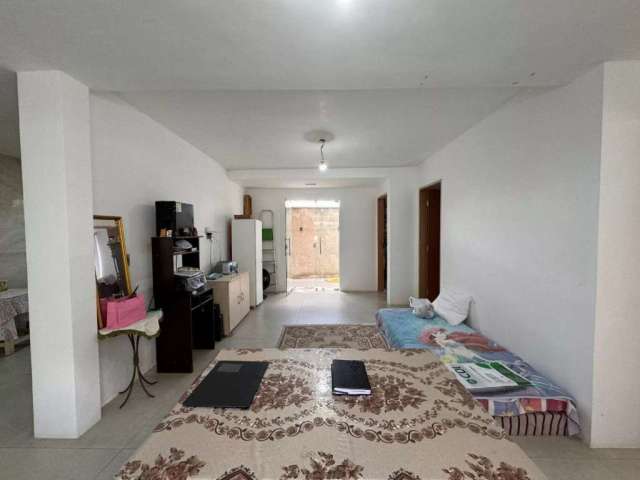 2 casas juntas no Planalto em lote inteiro - CA00254