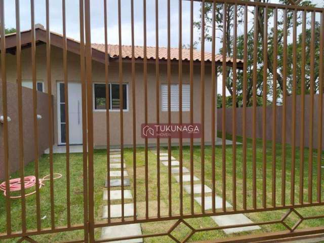 Casa Térrea com 2 dormitórios à venda, 56 m² por R$ 405.000 - Jardim Santo Antônio - Atibaia/SP