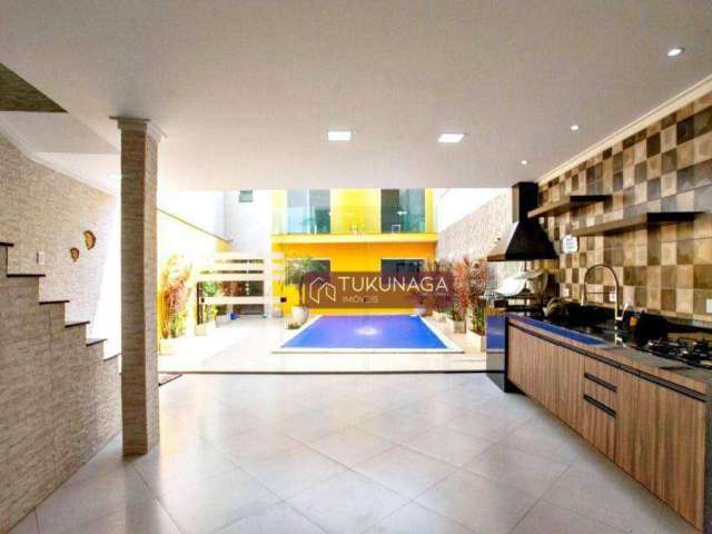 Casa com Piscina, 3 dormitórios 2 vagas à venda, 176 m² por R$ 852.000 - Jardim Presidente Dutra - Guarulhos/SP