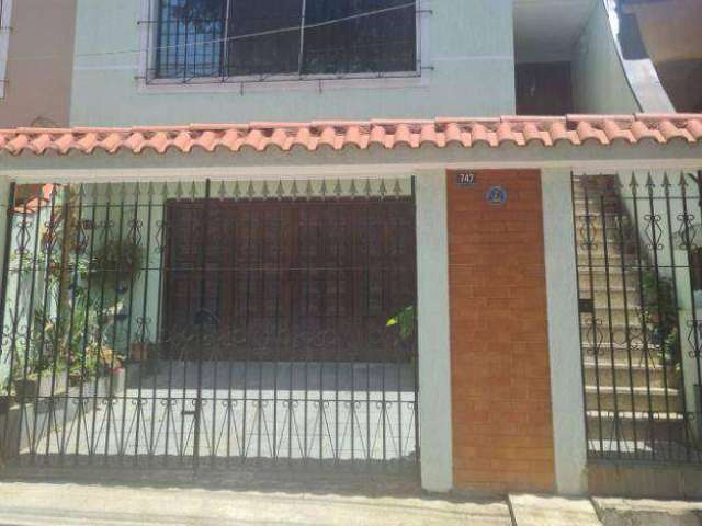 Casa com 3 dormitórios à venda, 167 m² por R$ 600.000,00 - Jardim Flor da Montanha - Guarulhos/SP