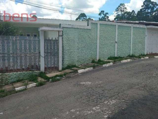 Casa Para Vender com 3 quartos no bairro Vera Tereza em Caieiras