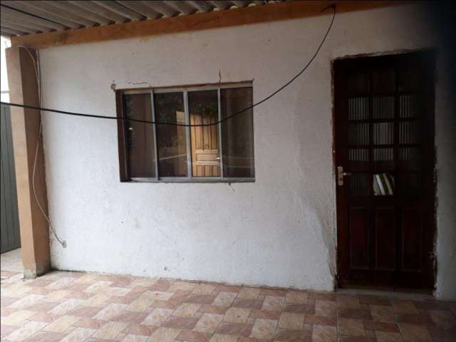 Casa à venda na  região de Caieiras.