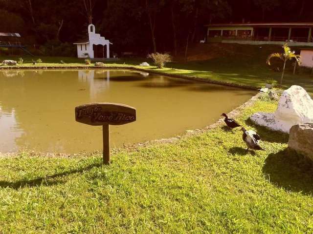 Chácara com pesqueiro a venda!