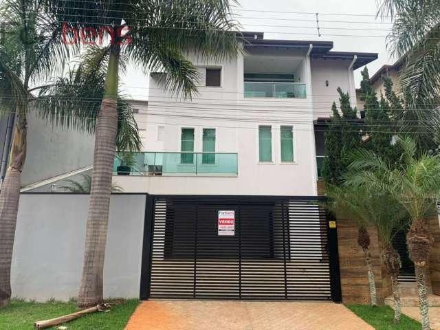 Casa de Condomínio Para Vender com 3 quartos 1 suítes no bairro Nova Caieiras em Caieiras