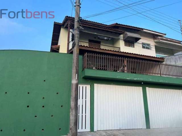 Sobrado Para Vender com 2 quartos 1 suítes no bairro Laranjeiras em Caieiras