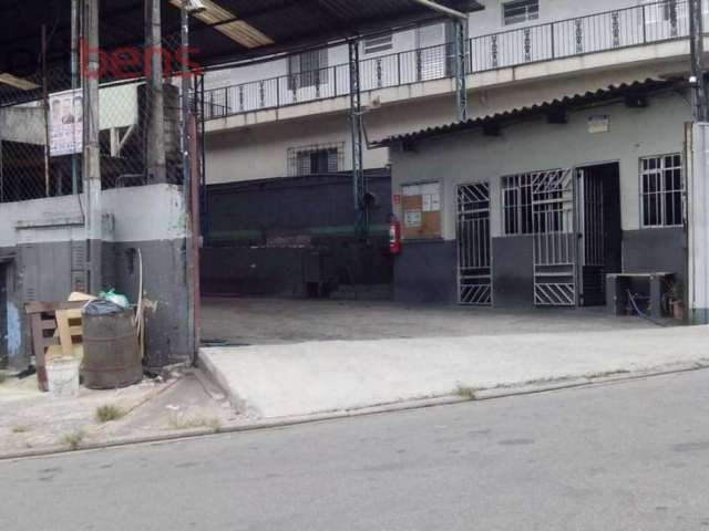 Galpão / Depósito / Armazém Para Alugar no bairro Serpa em Caieiras