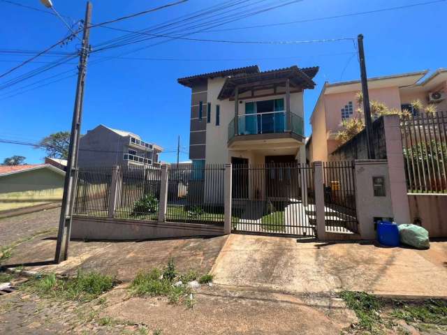 Casa - Sobrado Padrão, para Venda em Siqueira Campos/PR