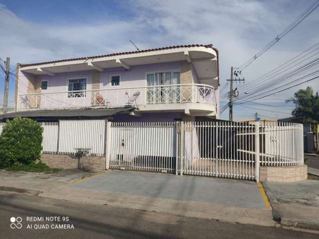 Casa - Sobrado Duplex, para Venda em Curitiba/PR