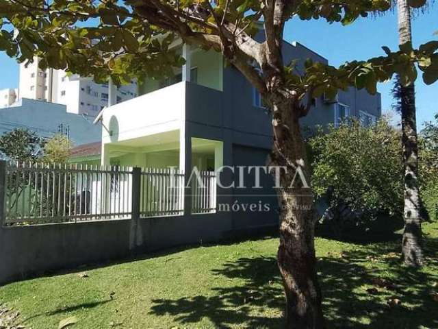 Casa com 4 dormitórios à venda, 160 m² por R$ 795.000 - São Judas - Itajaí/SC