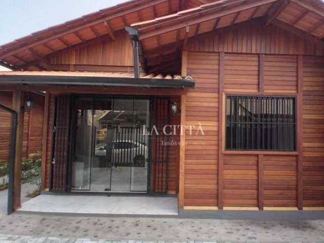 Casa com 2 dormitórios para alugar, 50 m² por R$ 3.500,00/mês - Centro - Itajaí/SC